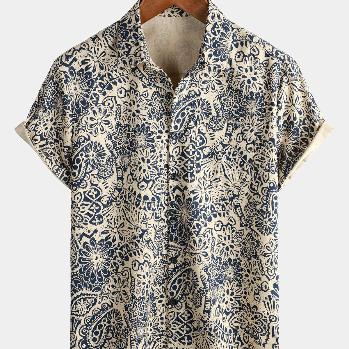 Camisa retro con botones florales y manga corta con estampado de cachemira de los años 70 para hombre