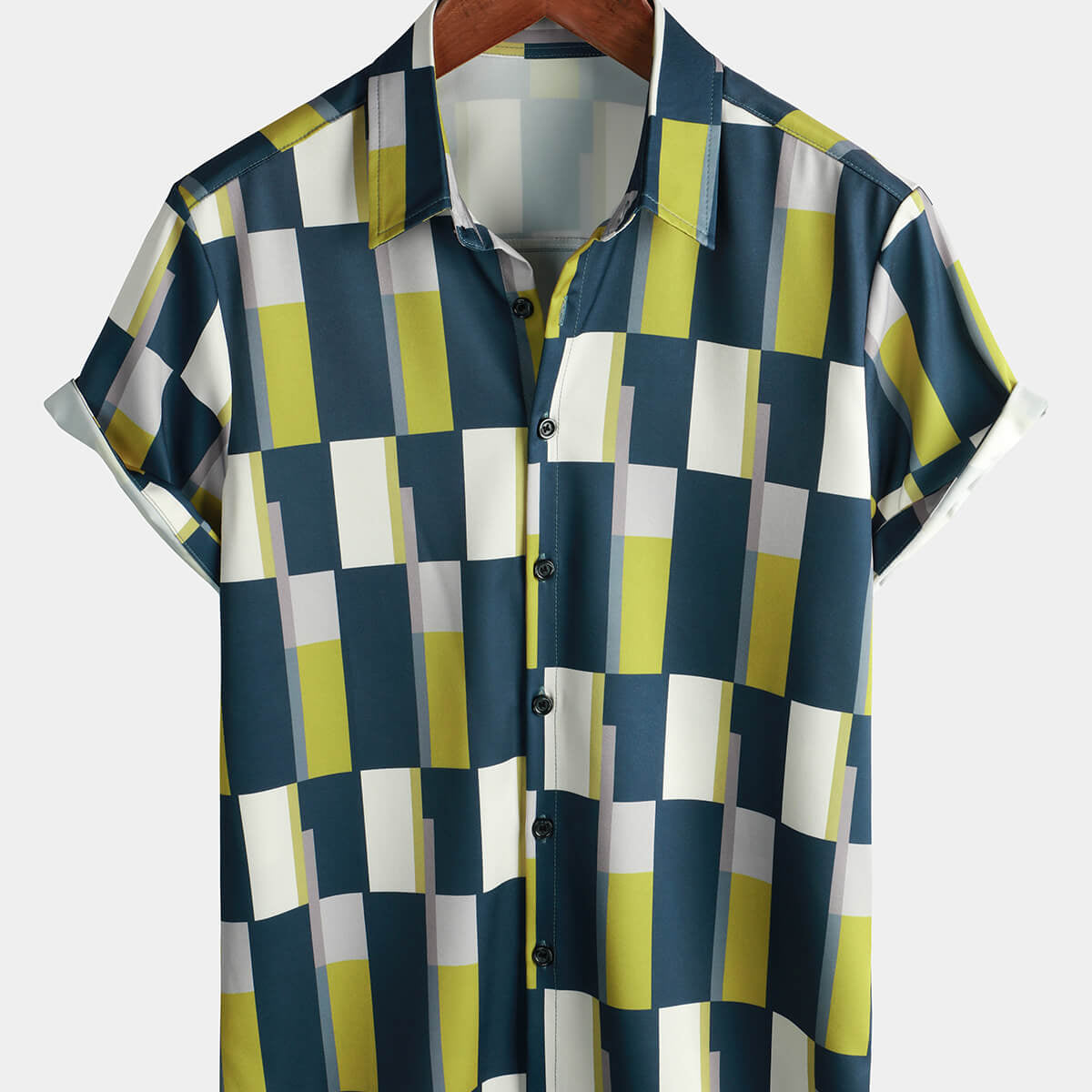 Camisa con botones de playa de verano de manga corta con estampado geométrico de arte informal a cuadros para hombre